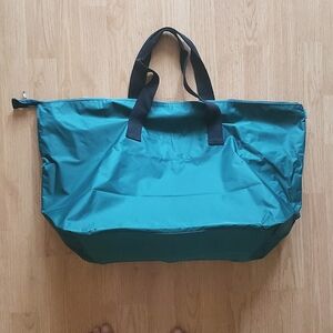 XL Waterproof Lightweight Zipper Closure Foldable Tote Bag Bloomingdale’s